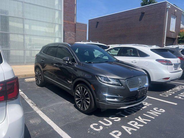 Photo of 2019 Magnetic Gray Metallic Lincoln MKC