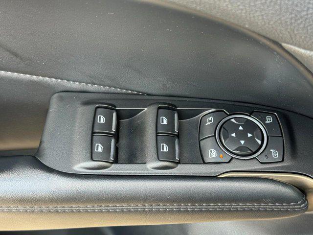 Photo of 2019 Magnetic Gray Metallic Lincoln MKC
