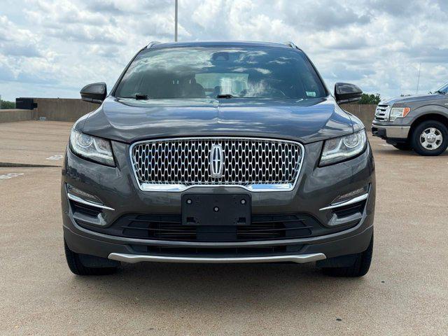 Photo of 2019 Magnetic Gray Metallic Lincoln MKC