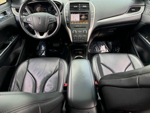 Photo of 2019 Magnetic Gray Metallic Lincoln MKC