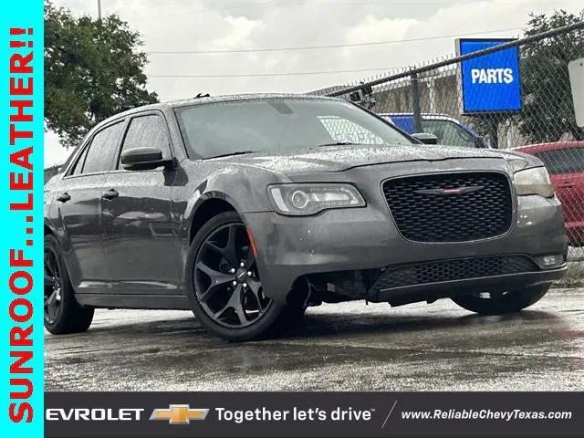 2021 Chrysler 300