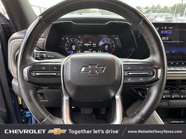 Photo of 2023 Glacier Blue Metallic Chevrolet Colorado