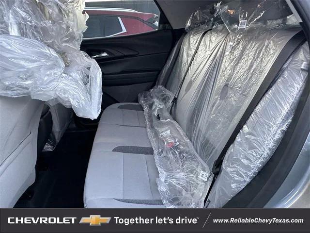 Photo of 2026 Summit White Chevrolet Trailblazer