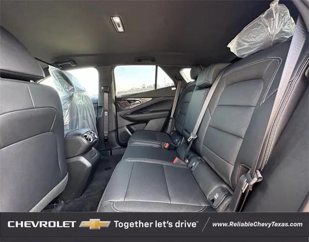 Photo of 2025 Summit White Chevrolet Blazer EV