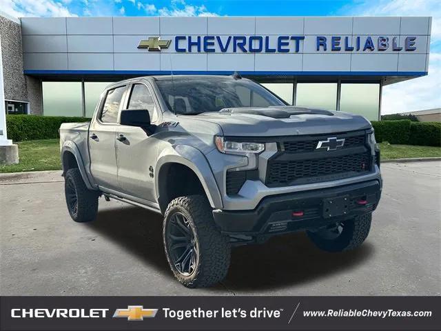 Photo of 2024 Sterling Gray Metallic Chevrolet Silverado 1500
