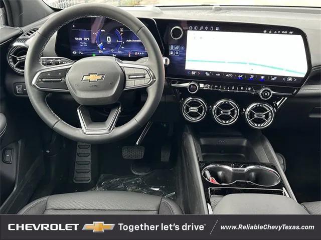 Photo of 2025 Summit White Chevrolet Blazer EV