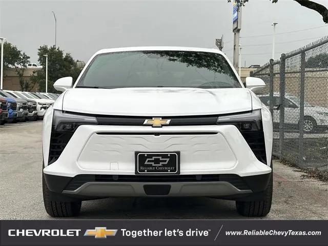 Photo of 2025 Summit White Chevrolet Blazer EV
