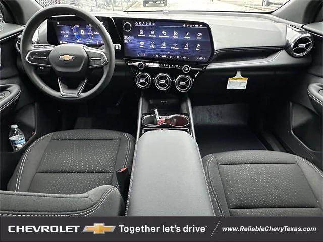 Photo of 2025 Summit White Chevrolet Blazer EV