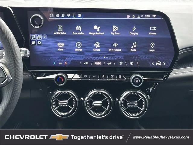 Photo of 2025 Summit White Chevrolet Blazer EV