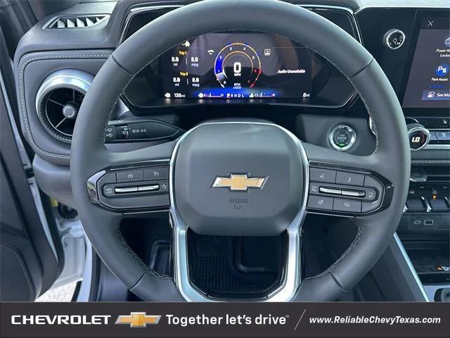Photo of 2026 Summit White Chevrolet Colorado