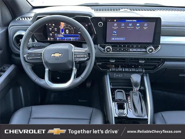 Photo of 2026 Summit White Chevrolet Colorado
