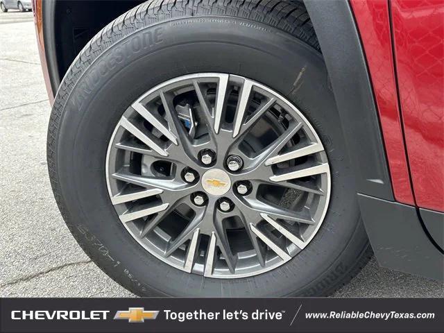 Photo of 2025 Radiant Red Tintcoat Chevrolet Traverse