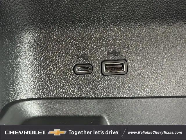 Photo of 2025 Radiant Red Tintcoat Chevrolet Traverse