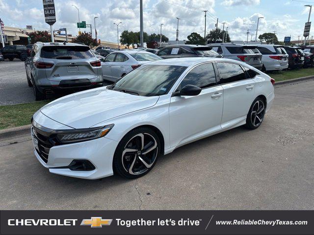Photo of 2021 Platinum White Pearl Honda Accord