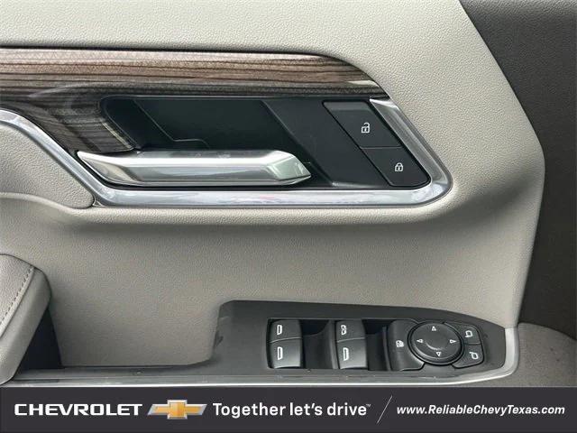 Photo of 2025 Black Chevrolet Silverado 1500