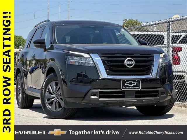 2022 Nissan Pathfinder