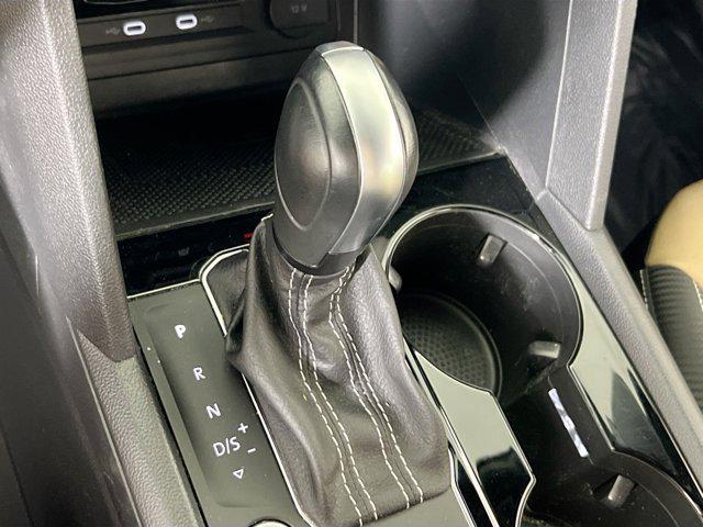 Photo of 2023 Tourmaline Blue Metallic Volkswagen Atlas Cross Sport