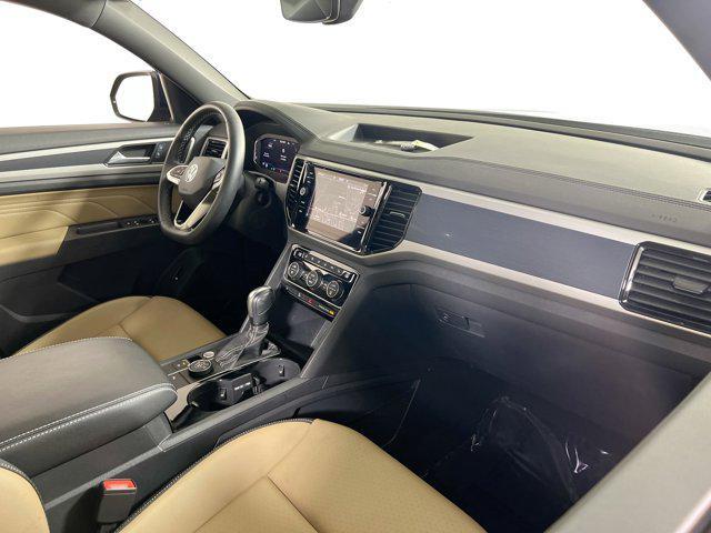 Photo of 2023 Tourmaline Blue Metallic Volkswagen Atlas Cross Sport