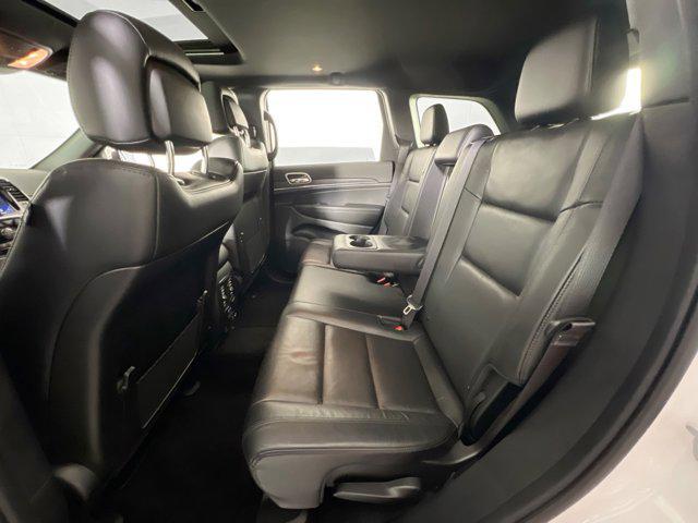 Photo of 2022 Bright White Clearcoat Jeep Grand Cherokee