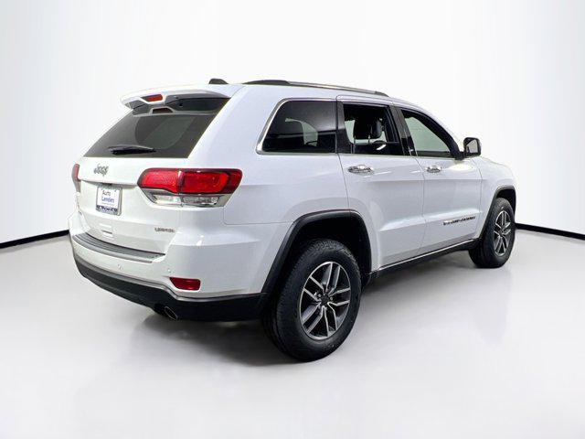 Photo of 2022 Bright White Clearcoat Jeep Grand Cherokee
