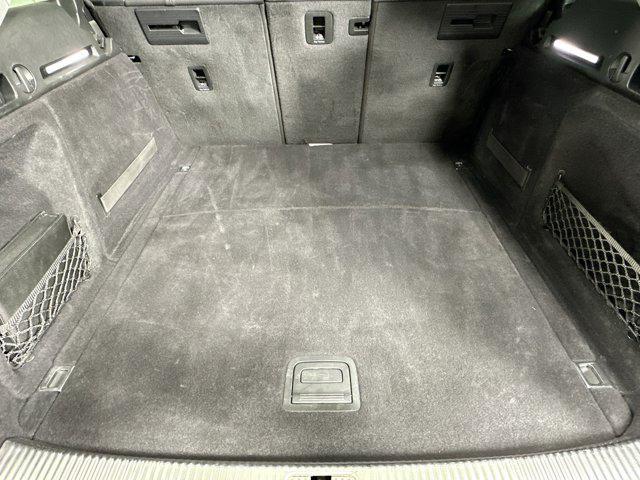 Photo of 2018 Monsoon Gray Metallic Audi A4 allroad