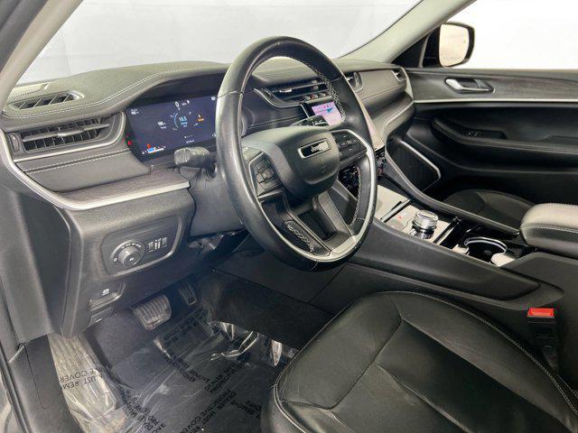 Photo of 2022 Baltic Gray Metallic Clearcoat Jeep Grand Cherokee