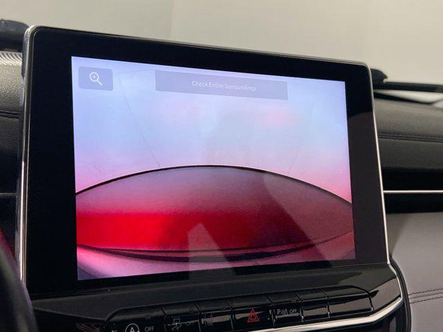 Photo of 2022 Granite Crystal Metallic Clearcoat Jeep Compass