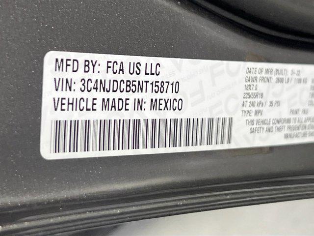 Photo of 2022 Granite Crystal Metallic Clearcoat Jeep Compass