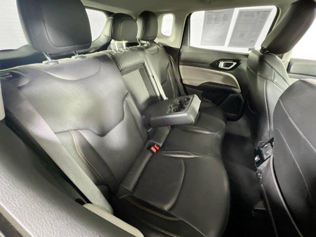 Photo of 2022 Granite Crystal Metallic Clearcoat Jeep Compass