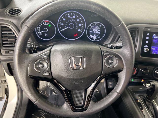 Photo of 2022 Platinum White Pearl Honda HR-V