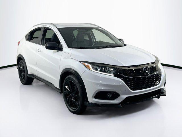 Photo of 2022 Platinum White Pearl Honda HR-V