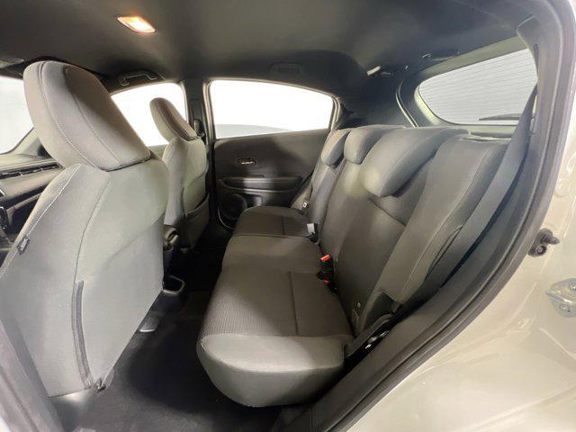 Photo of 2022 Platinum White Pearl Honda HR-V