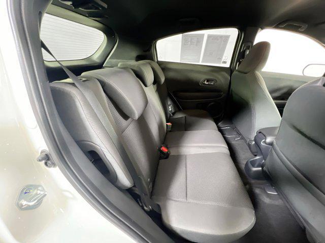 Photo of 2022 Platinum White Pearl Honda HR-V
