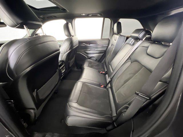 Photo of 2022 Baltic Gray Metallic Clearcoat Jeep Grand Cherokee