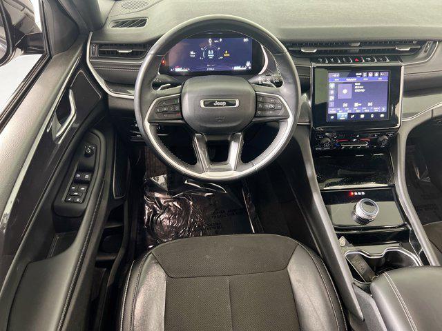 Photo of 2022 Baltic Gray Metallic Clearcoat Jeep Grand Cherokee