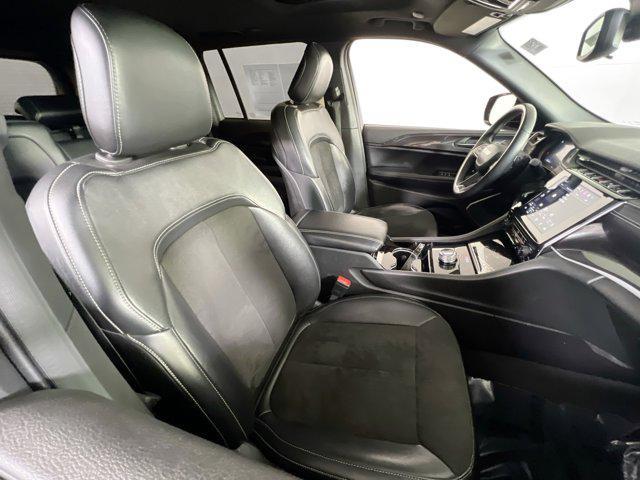Photo of 2022 Baltic Gray Metallic Clearcoat Jeep Grand Cherokee