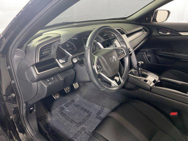 Photo of 2020 Crystal Black Pearl Honda Civic
