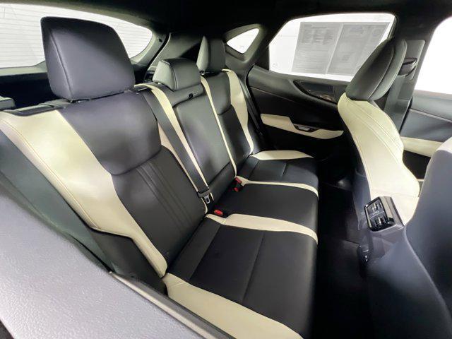 Photo of 2022 Eminent White Pearl Lexus NX 350