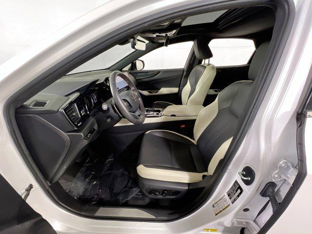 Photo of 2022 Eminent White Pearl Lexus NX 350