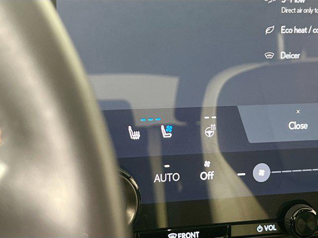 Photo of 2022 Eminent White Pearl Lexus NX 350