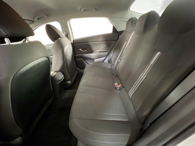 Photo of 2023 Quartz White Hyundai ELANTRA
