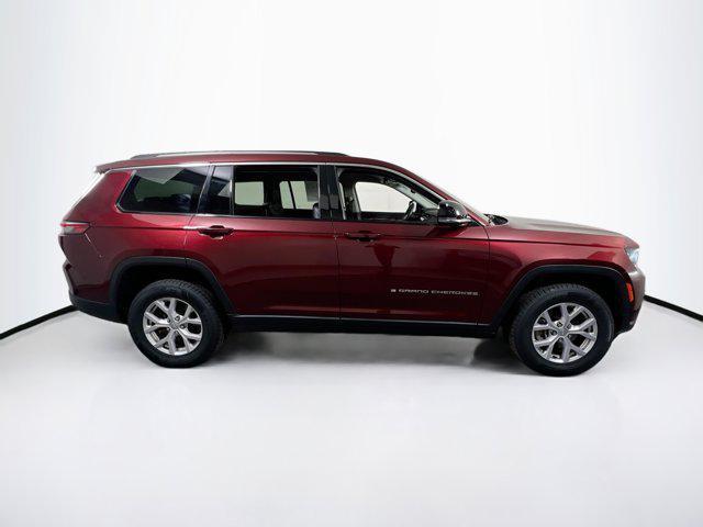 Photo of 2021 Velvet Red Pearlcoat Jeep Grand Cherokee L