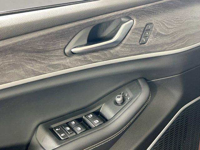 Photo of 2021 Velvet Red Pearlcoat Jeep Grand Cherokee L