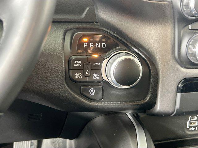 Photo of 2023 Diamond Black Crystal Pearlcoat RAM 1500