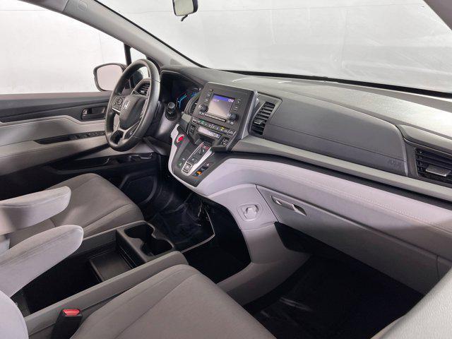 Photo of 2019 Obsidian Blue Pearl Honda Odyssey