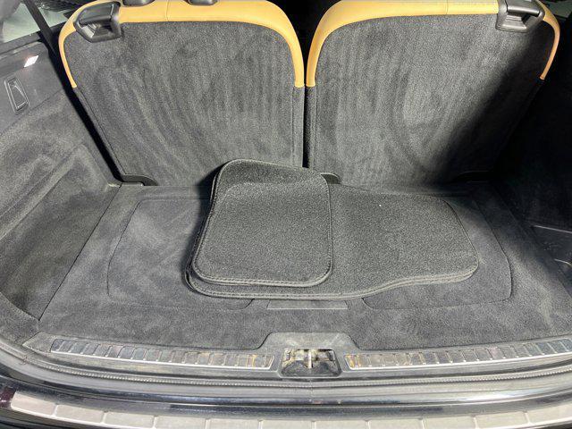Photo of 2017 Onyx Black Metallic Volvo XC90