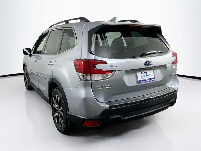 Photo of 2021 Ice Silver Metallic Subaru Forester