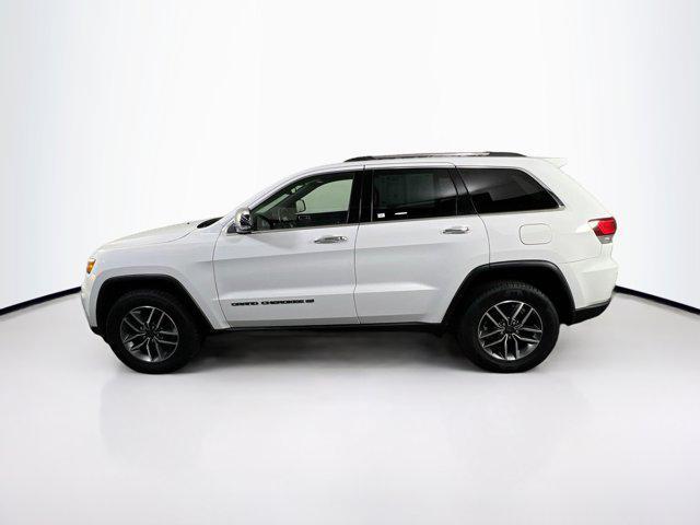 Photo of 2022 Bright White Clearcoat Jeep Grand Cherokee