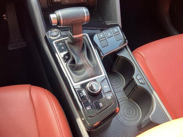 Photo of 2023 Ebony Black Kia Sportage