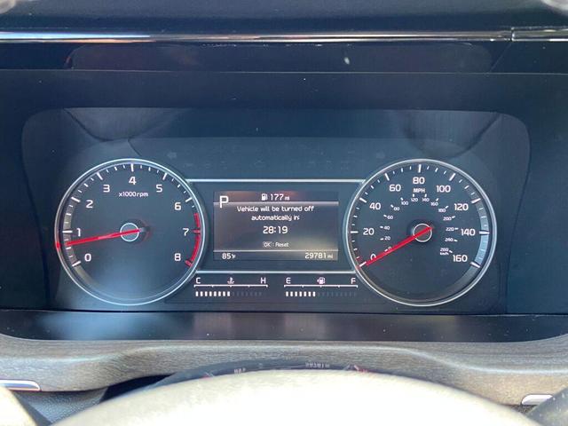 Photo of 2022 Gravity Gray Kia Sorento